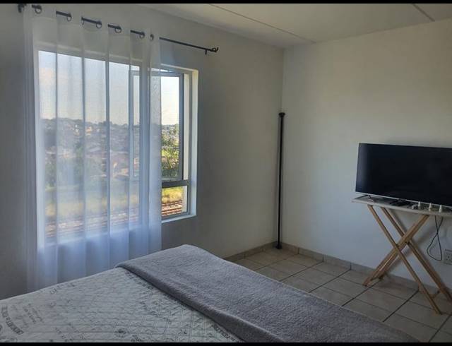 2 BEDROOM APARTMENT FOR SALE IN WOODHURST